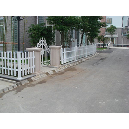沈阳栏杆、山东塑钢护栏、PVC庭院栏杆