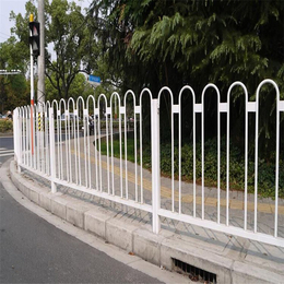供应三亚京式护栏现货 道路两侧港式护栏安装 市政护栏价格