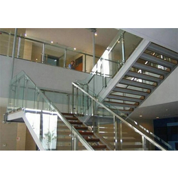 钢结构楼梯踏步板价格-繁睿工程-赣州钢结构楼梯