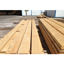 恒豪木业(在线咨询)|烘干板材|辐射松烘干板材