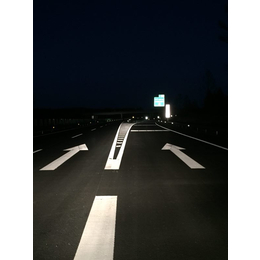 反光道路标线|新凯化工|反光道路标线涂料简介