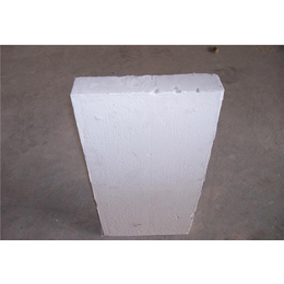 信德硅酸钙(在线咨询)|伊春保温板|pe挤塑保温板市场价格