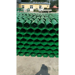 供应云南勐腊护栏板厂家众达3.0波形护栏板