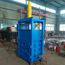 乐业县环保型废纸厂打包机60吨液压动力青储打包机