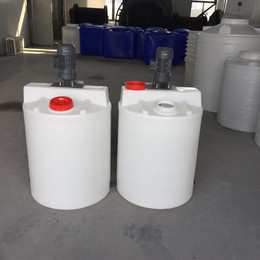 供应苏州水处理加药装置500L加药箱生产厂家