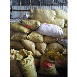 回收过期发霉大米厂|*养殖场(在线咨询)|发霉大米