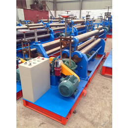 液压对称式卷板机,【郑威】,湖北液压对称式卷板机生产厂家