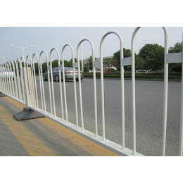 安平县领辰(图)|市政隔离护栏生产|宜春市政隔离护栏