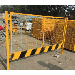 深圳凡博实业供应工地防护栏 施工隔离基坑护栏 临边围栏
