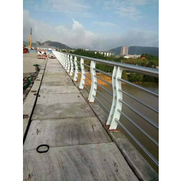桥梁护栏不锈钢复合管-飞龙护栏(推荐商家)