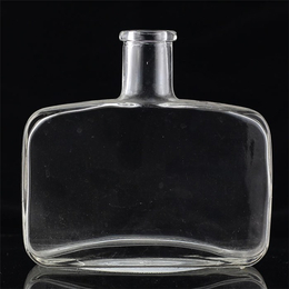 果酒玻璃瓶厂家-山东晶玻璃集团-武汉玻璃瓶厂家