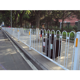 道路隔离护栏|滨州道路隔离护栏|豪日丝网