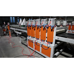 PP中空模板生产线,PP塑料模板机器,中空模板生产线