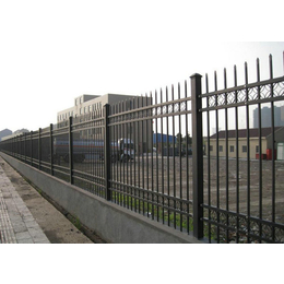 清远铁艺护栏|兴国铁艺护栏围墙|草坪铁艺护栏