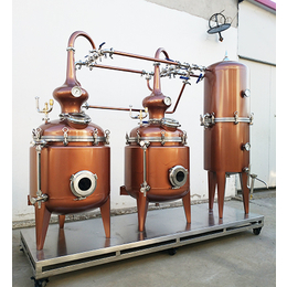 沈阳果酒蒸馏设备,诸城酒庄酿酒设备,果酒蒸馏设备制造商