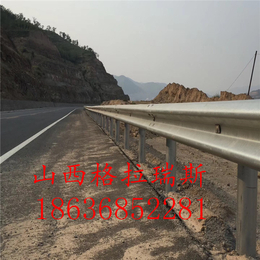 云南西双版纳波形梁护栏板 高速公路波形护栏供应