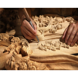 木雕刻-勇明源木托盘-木雕刻加工厂