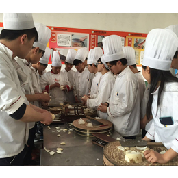 厨师培训学校哪个好,开创烹饪职业培训学校,长垣厨师培训学校