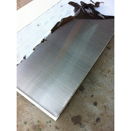 双面彩钢夹芯板生产线_苏州丰硕洁净技术公司_彩钢夹芯板
