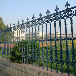 蜀山区铸铁栏杆、皇冠工匠铁艺铸造厂、铸铁栏杆围墙