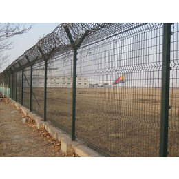 利利网栏网片(图)|哪里卖机场围栏网|六安机场围栏