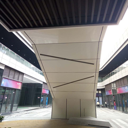 佛山北滘商场 电梯包柱铝单板 哑光白氟碳铝单板