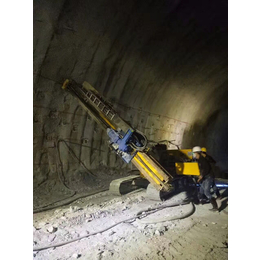 四川钻神公路铁路隧道管棚锚杆支护履带钻机