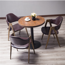 复古咖啡厅桌椅组合甜品奶茶店桌椅美式主题西餐厅餐椅铁艺A字椅