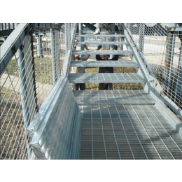 镀锌楼梯踏步板-石嘴山楼梯踏步板-宏特金属丝网(在线咨询)