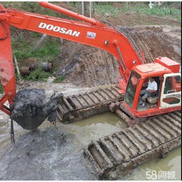河道治理*设备水上挖机又叫水上挖掘机清理河道太厉害了