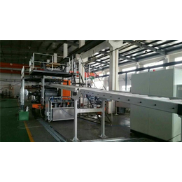 上海PVC石塑地板设备、PVC石塑地板设备、金韦尔机械