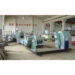 安庆塑料板材生产线|同三塑机|塑料板材生产线价格