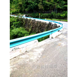 广西桂林景区防撞护栏安装 梧州北海W型波形防撞护栏定制