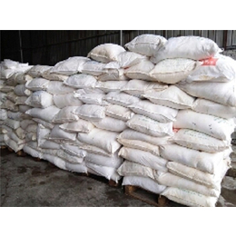 发霉大米、*养殖场回收、回收过期发霉大米价格