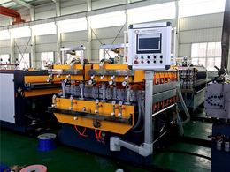 塑料中空板生产线生产厂家_中空板生产线_青岛同三塑料机械