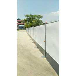 彩钢板围挡 城市道路护栏 防护交通安全设施护栏 工地围挡