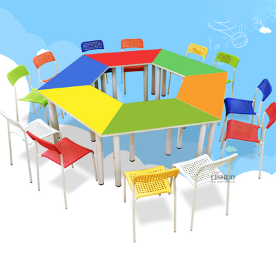 中小学生多人拼接固定课桌椅