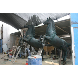 河北鼎泰雕塑-内蒙古铜马摆件-人骑铜马摆件