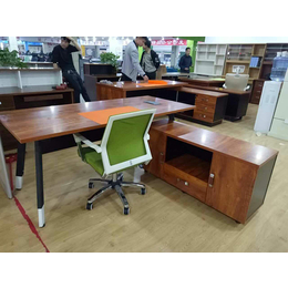 电脑办公桌生产厂家-郑州威鸿办公家具价钱-池州办公桌