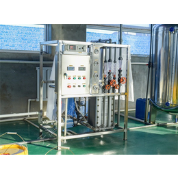 玻璃水设备加盟-佳木斯玻璃水设备-天津*机械(查看)