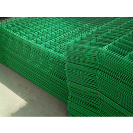 绿色铁丝网围栏厂家*-绿色铁丝网围栏-双晟丝网
