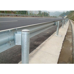 高速公路波形护栏-洛阳公路护栏板-双波公路护栏板厂家