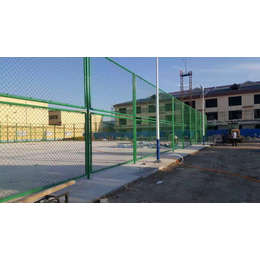 广东惠州体育场围网防爬护栏网圈地围山网篮球场护栏网动物园护栏