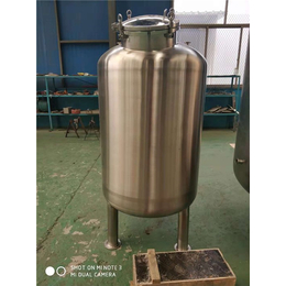 电加热搪玻璃蒸馏釜生产厂家-程明化工双锥干燥机
