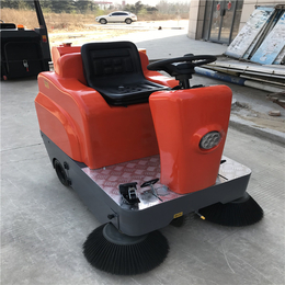 厂家推荐扫路机  物业小区驾驶扫地车 小型微型电动扫路车价格