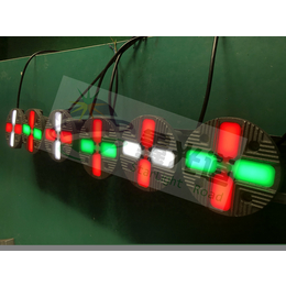 鑫光道 智能斑马线 LED 发光道钉