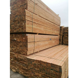 恒顺达木业-周口辐射松建筑木材-辐射松建筑木材工程用