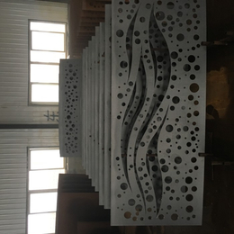周口锈钢板制作雕塑工艺-天津卓纳(图)