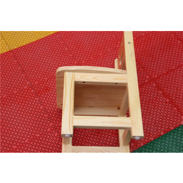 *园桌椅儿童实木-桌椅-济宁恒华儿童用品(图)
