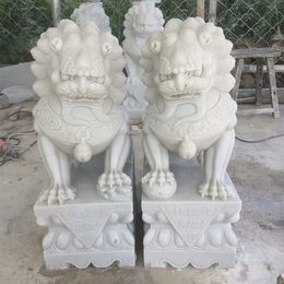 汉白玉石狮子雕刻厂家